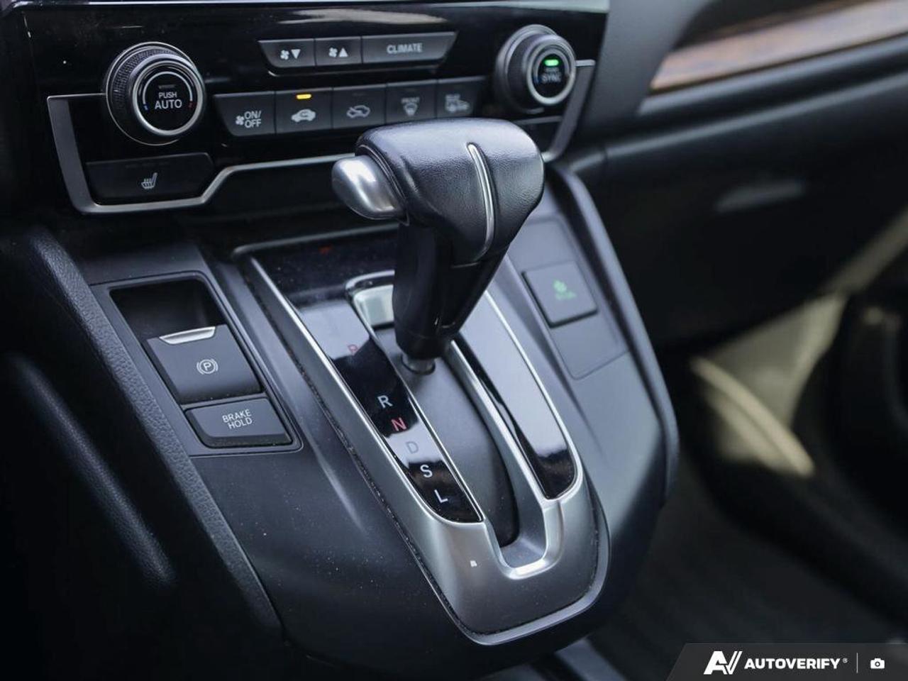 2019 Honda CR-V Touring Photo