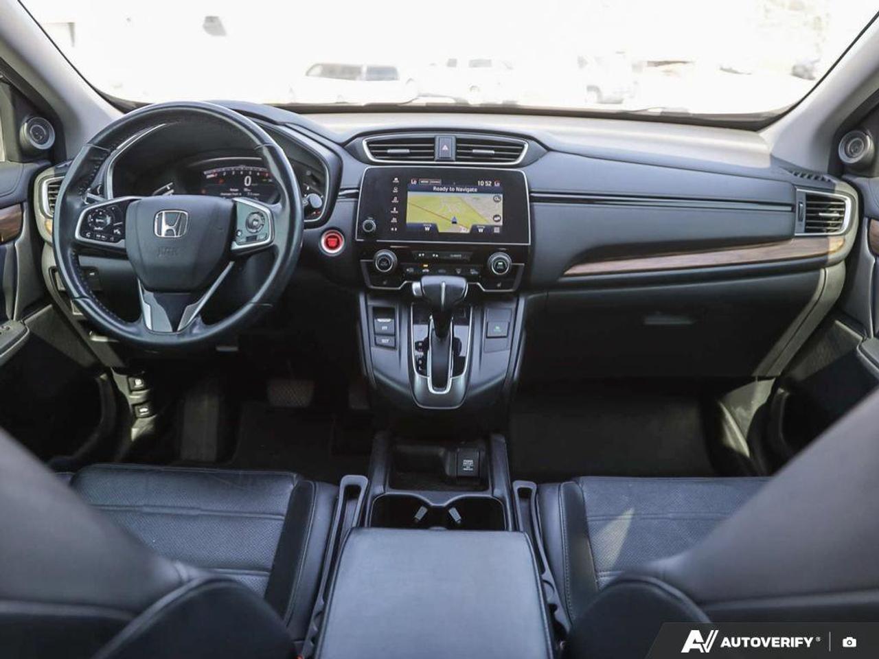 2019 Honda CR-V Touring Photo
