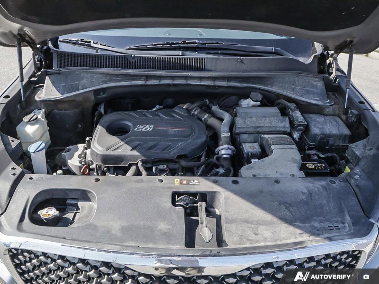 2016 Kia Sorento 2.0L Turbo SX Photo