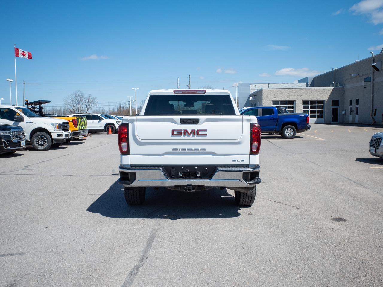 2023 GMC Sierra 1500 SLE - Heated Seats   Remote Start Photo