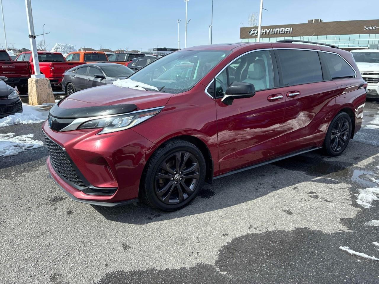 2022 Toyota Sienna  Photo