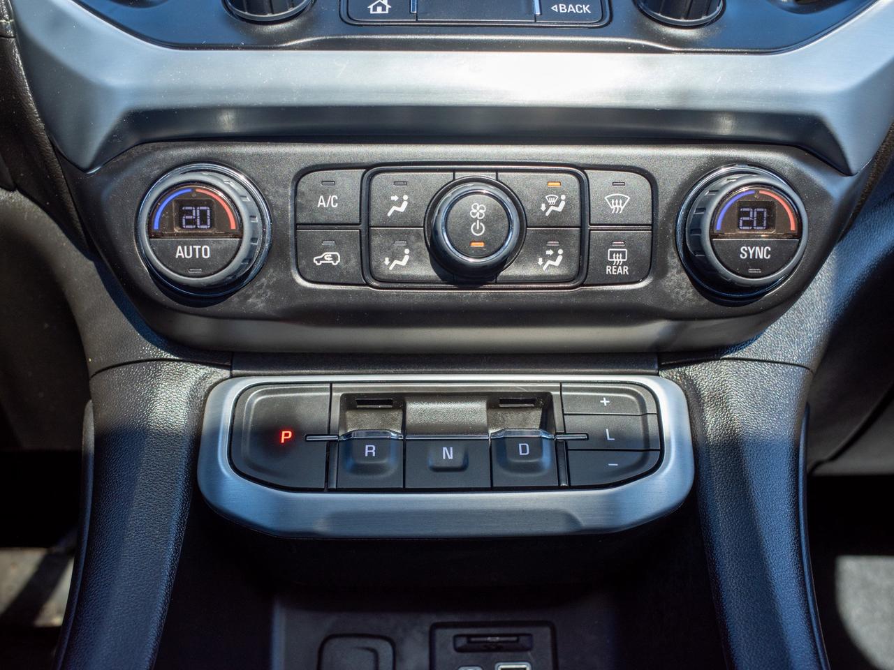 2023 GMC Acadia SLE - Blind Zone Assist   Hands-Free Liftgate Photo