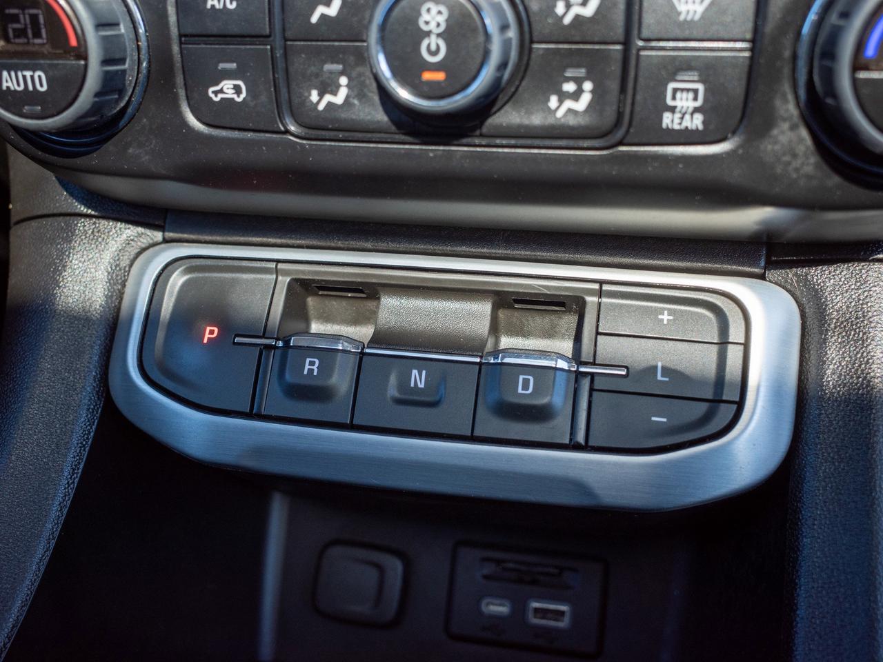 2023 GMC Acadia SLE - Blind Zone Assist   Hands-Free Liftgate Photo