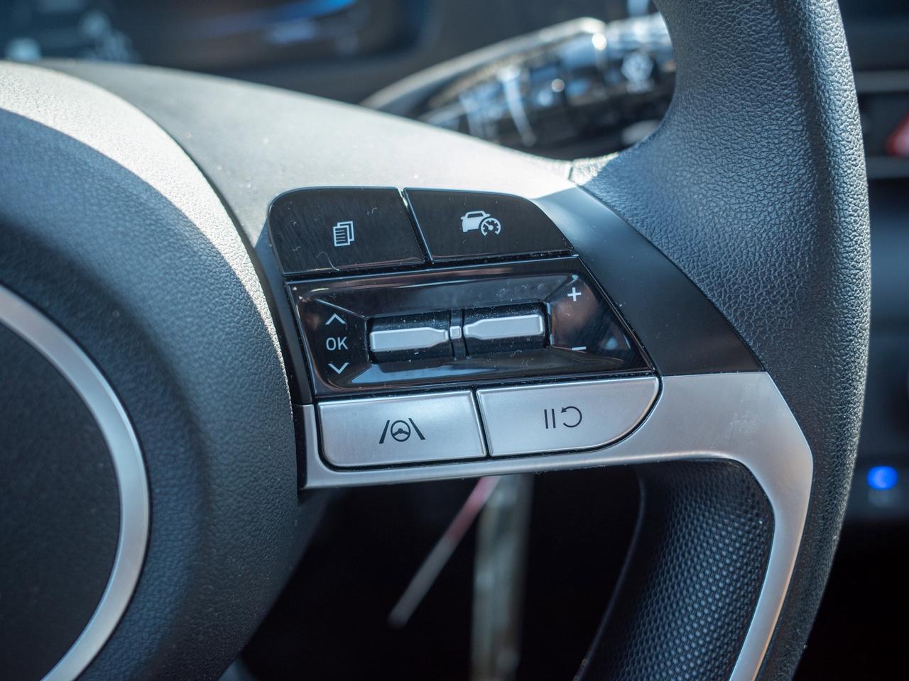 2025 Hyundai Elantra Essential - Cloth Seats   Traction Control Photo