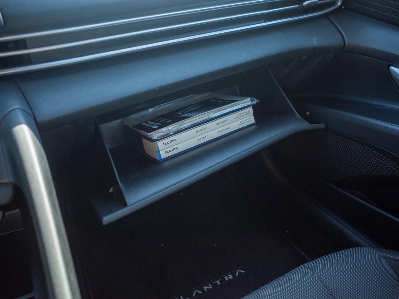 2025 Hyundai Elantra Essential - Cloth Seats   Traction Control Photo