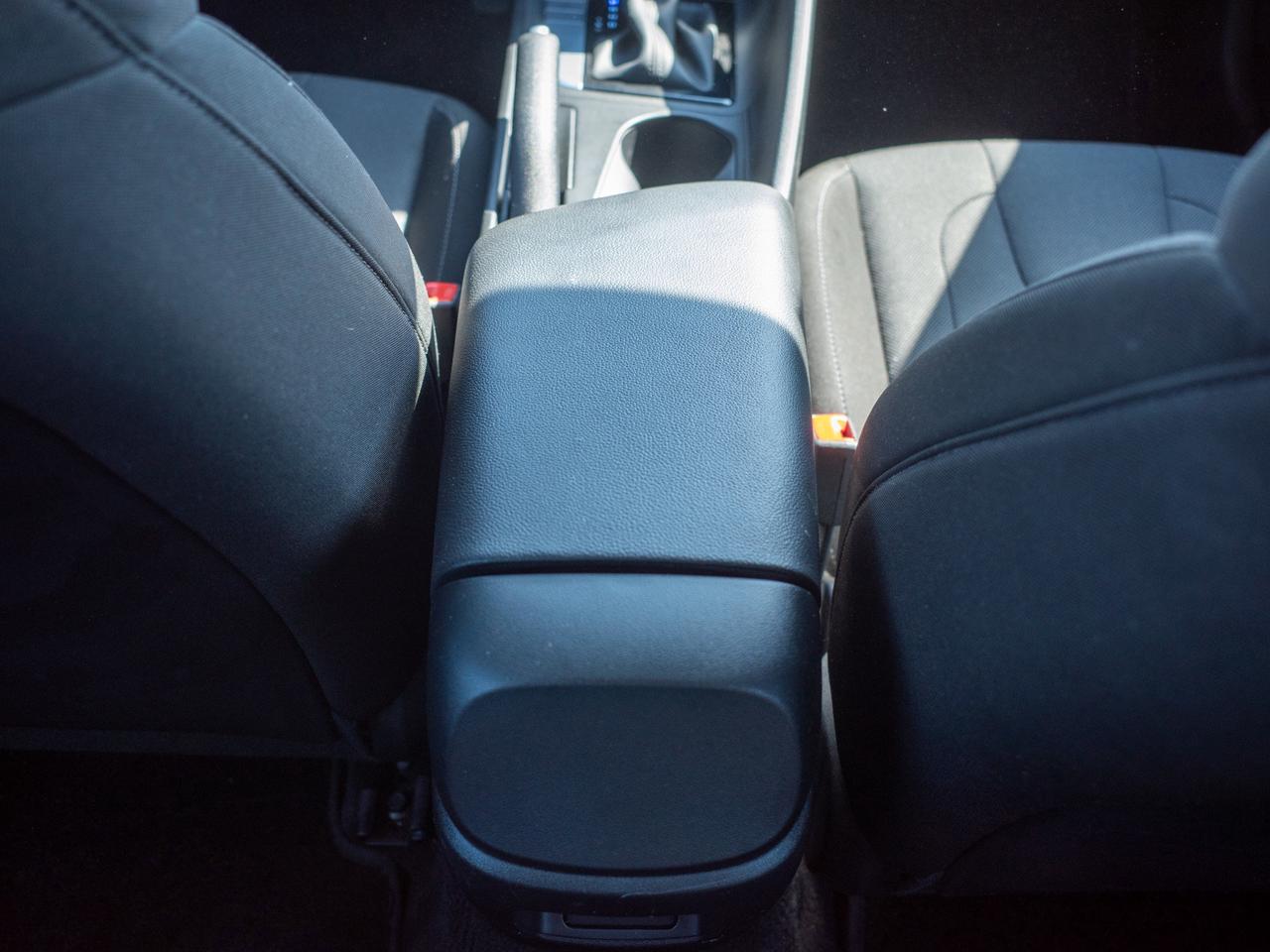 2025 Hyundai Elantra Essential - Cloth Seats   Traction Control Photo