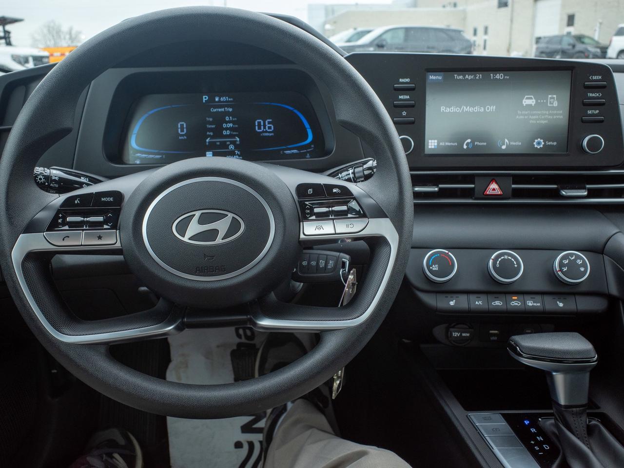 2025 Hyundai Elantra Essential - Lane Assist   Heated Seats Photo