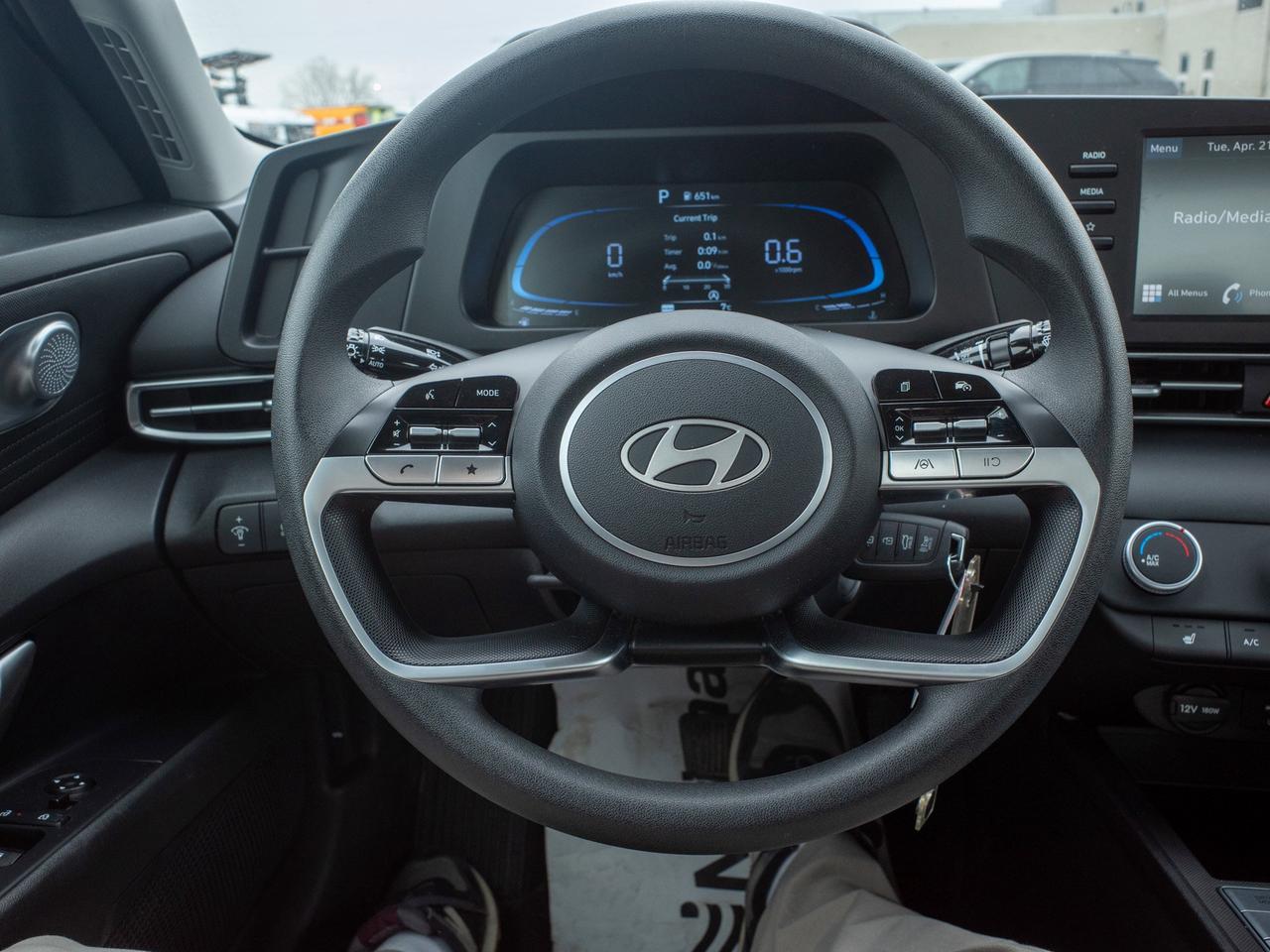 2025 Hyundai Elantra Essential - Lane Assist   Heated Seats Photo