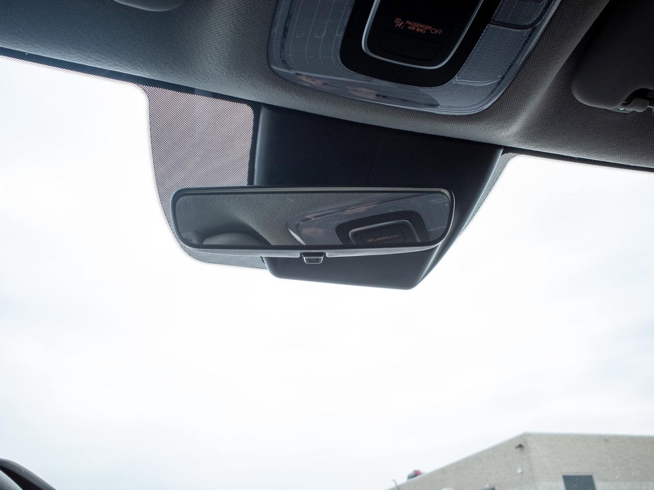 2025 Hyundai Elantra Essential - Lane Assist   Heated Seats Photo