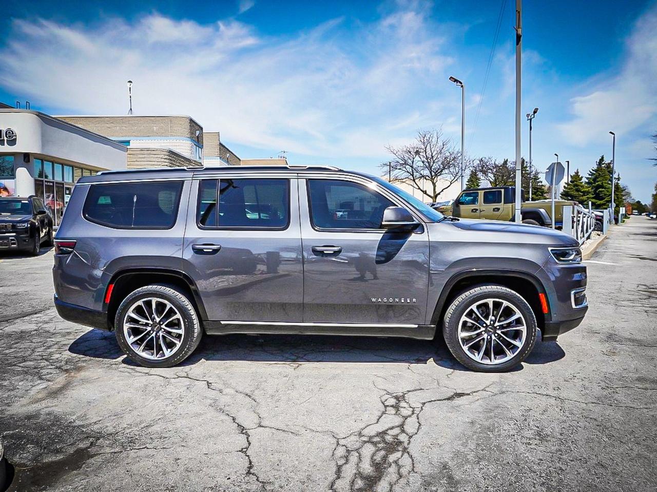 2022 Jeep Wagoneer  Photo