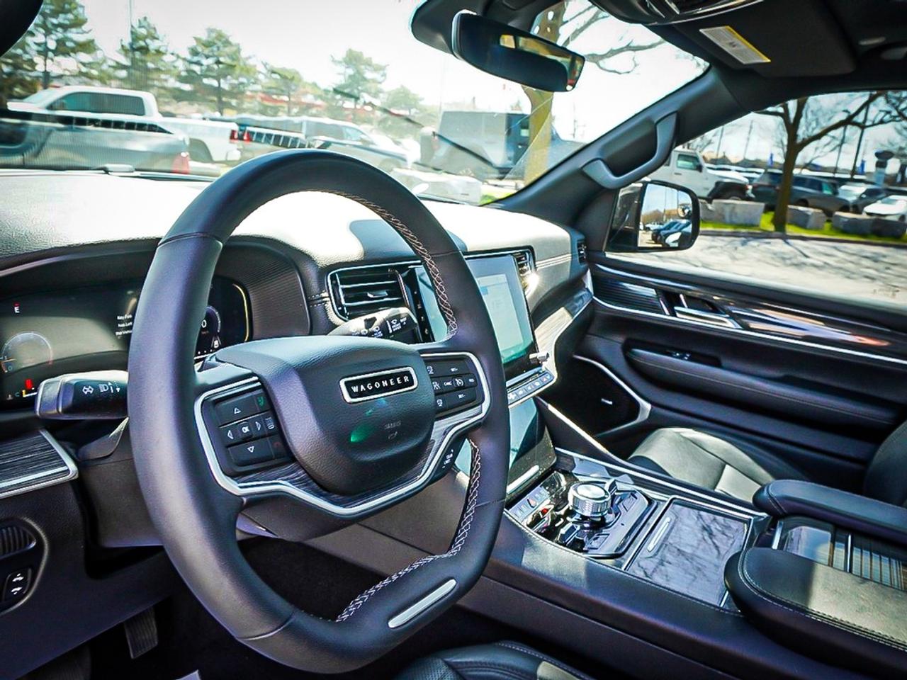 2022 Jeep Wagoneer  Photo