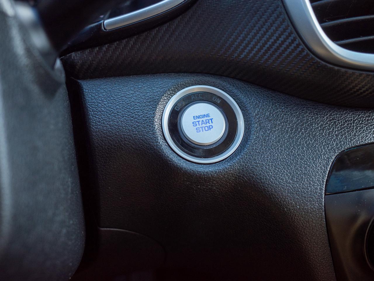 2020 Hyundai Tucson Preferred - Sunroof   Heated Rear Seats Photo