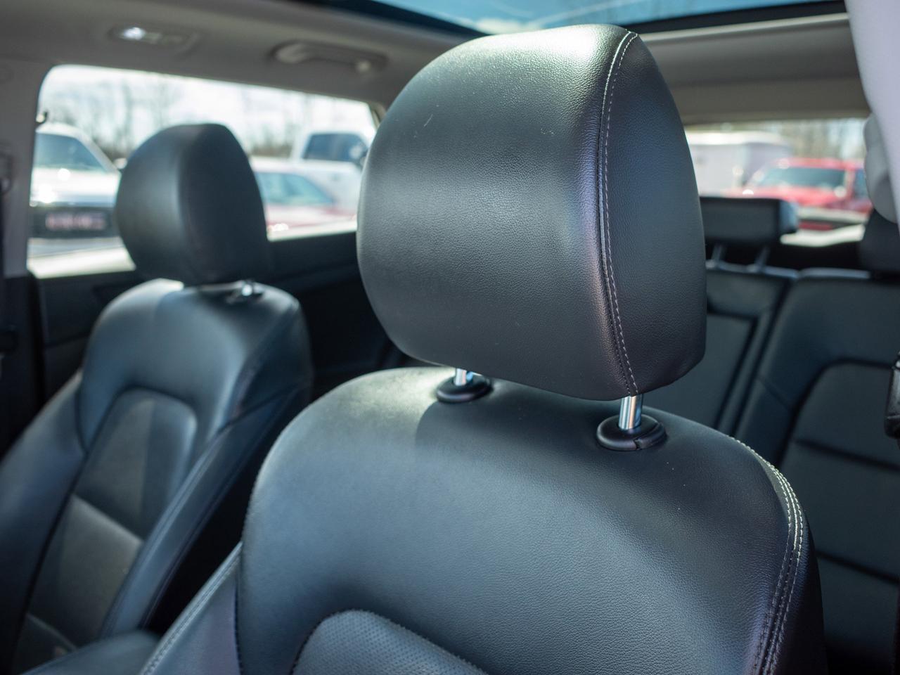 2020 Hyundai Tucson Preferred - Sunroof   Heated Rear Seats Photo