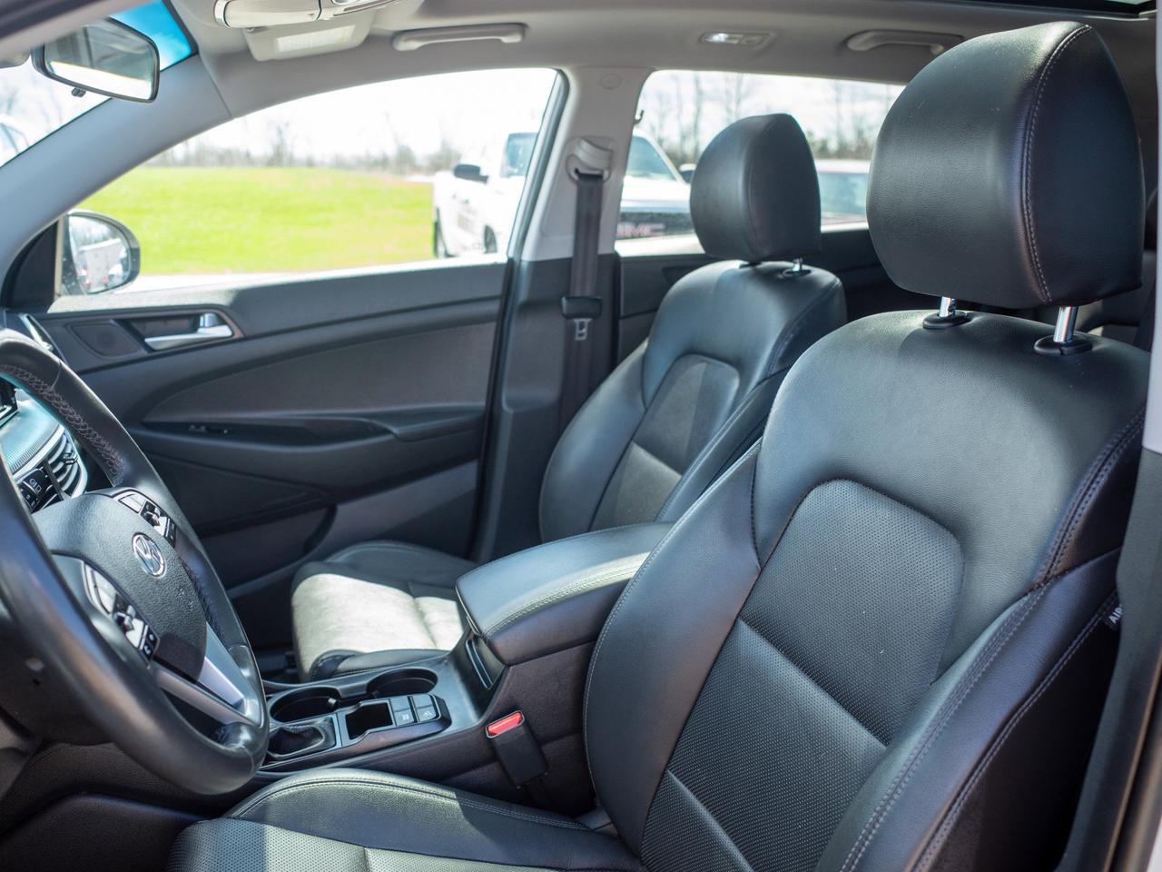 2020 Hyundai Tucson Preferred - Sunroof   Heated Rear Seats Photo