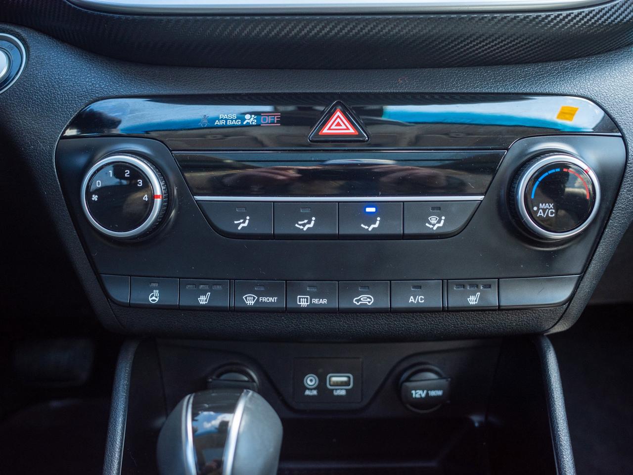 2020 Hyundai Tucson Preferred - Sunroof   Heated Rear Seats Photo