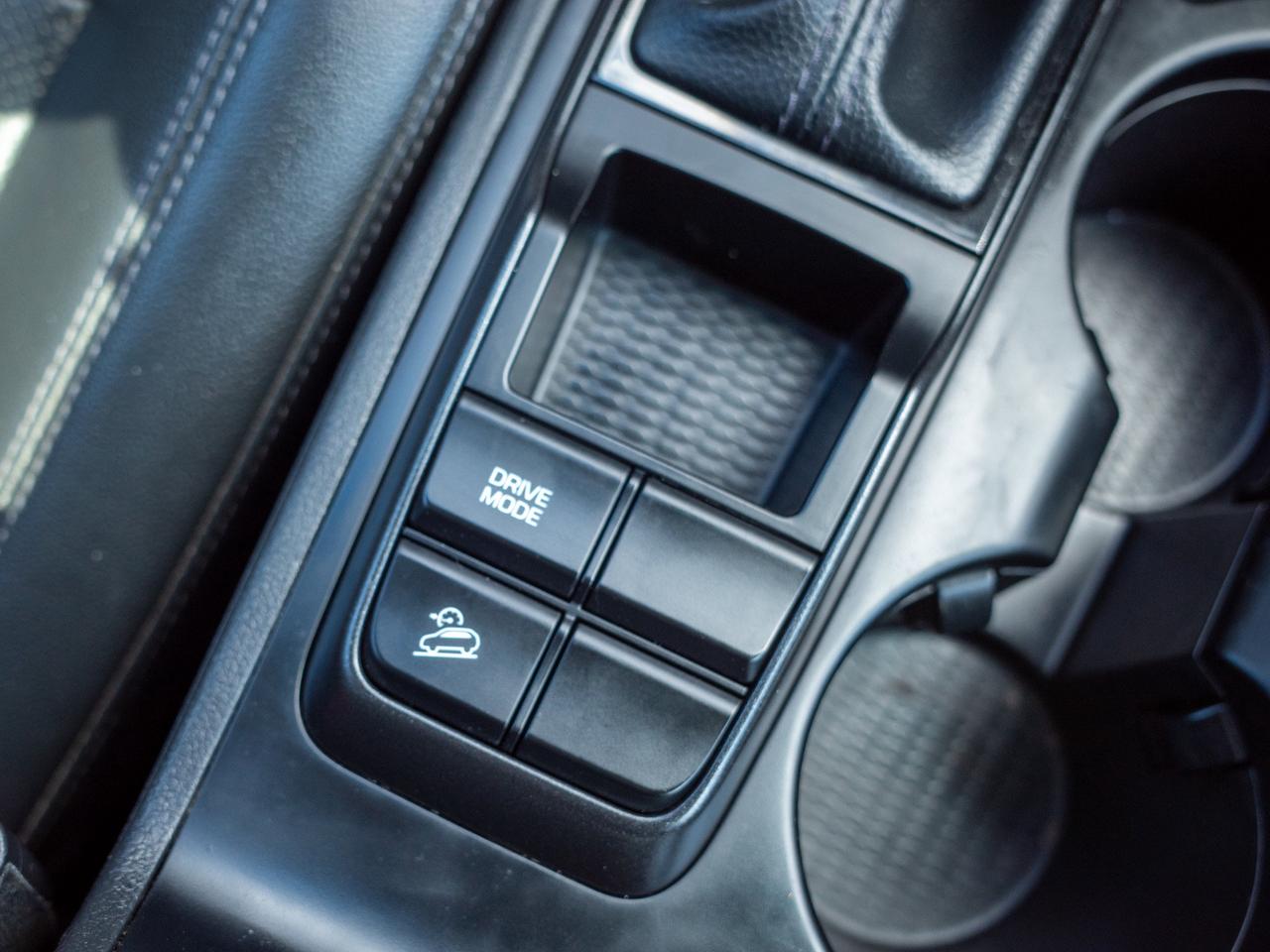 2020 Hyundai Tucson Preferred - Sunroof   Heated Rear Seats Photo