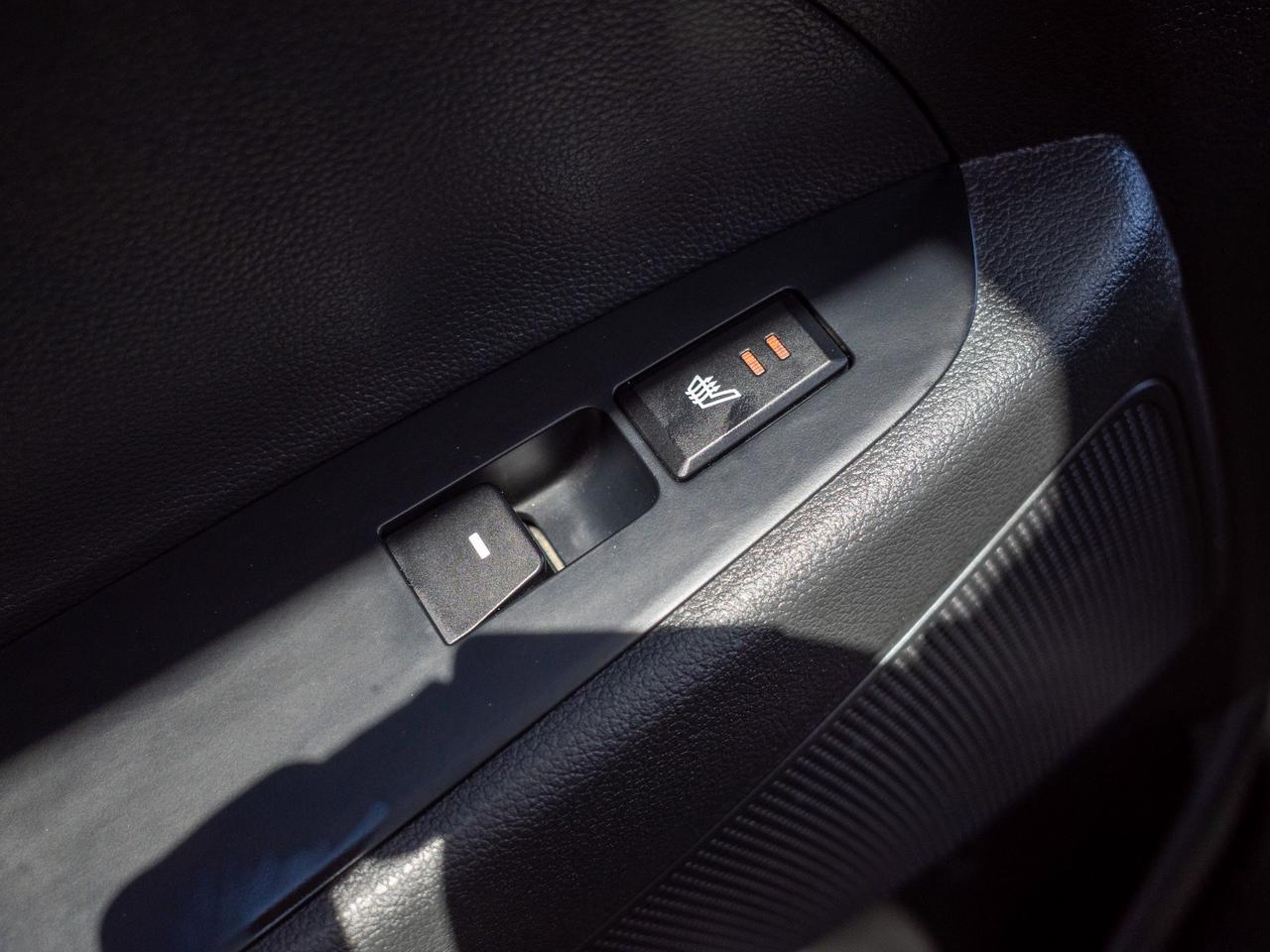 2020 Hyundai Tucson Preferred - Sunroof   Heated Rear Seats Photo