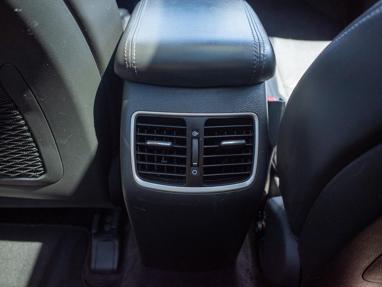 2020 Hyundai Tucson Preferred - Sunroof   Heated Rear Seats Photo