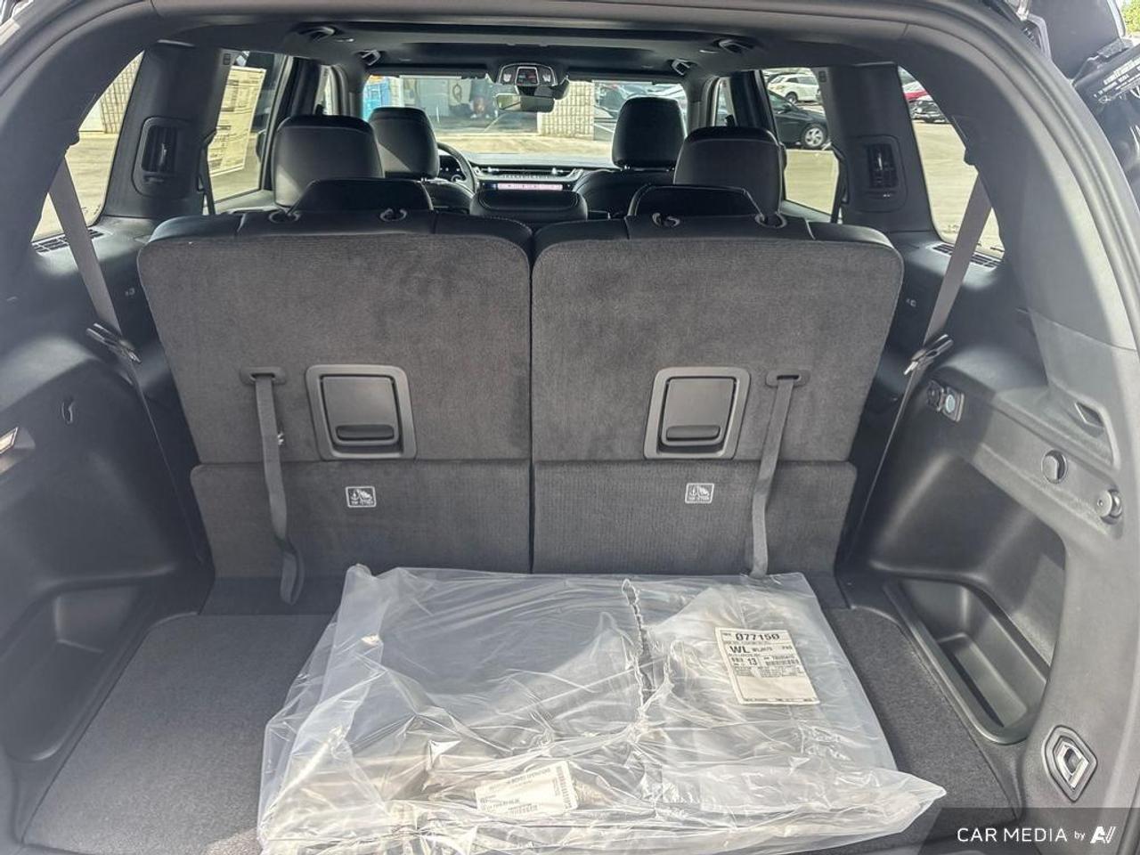 2026 Jeep Grand Cherokee L Base 4dr 4x4 Photo