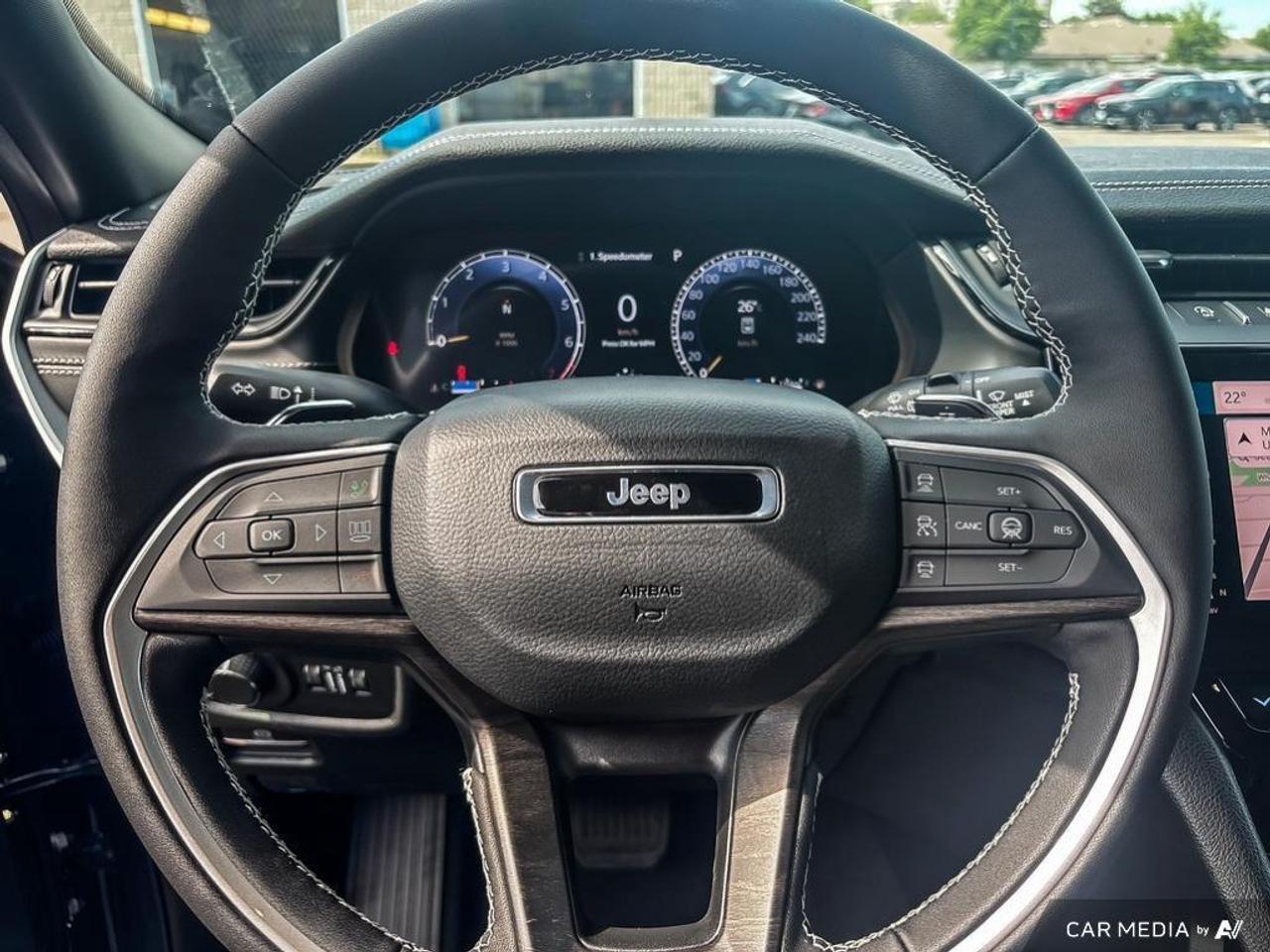 2026 Jeep Grand Cherokee L Base 4dr 4x4 Photo