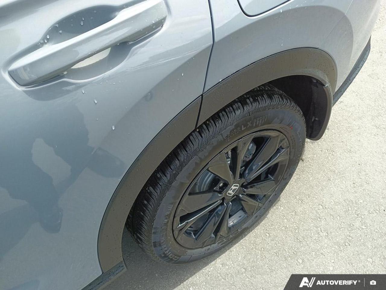 2026 Honda CR-V Hybrid Touring 4dr All-Wheel Drive Photo