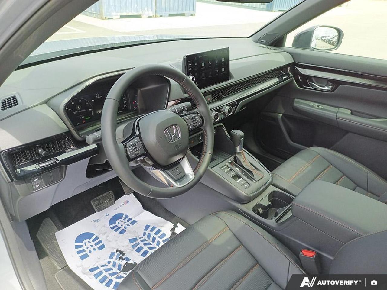 2026 Honda CR-V Hybrid Touring 4dr All-Wheel Drive Photo