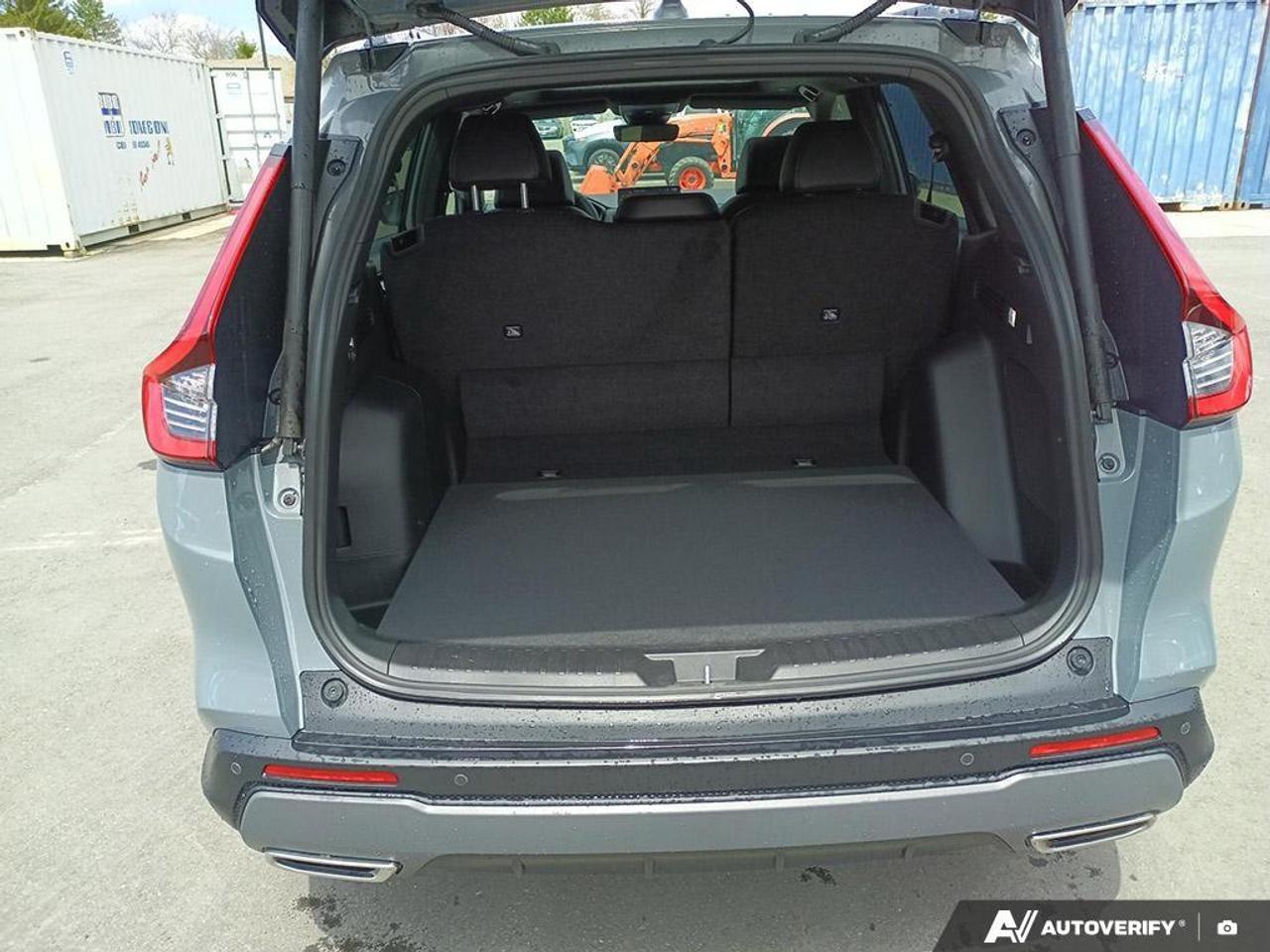 2026 Honda CR-V Hybrid Touring 4dr All-Wheel Drive Photo