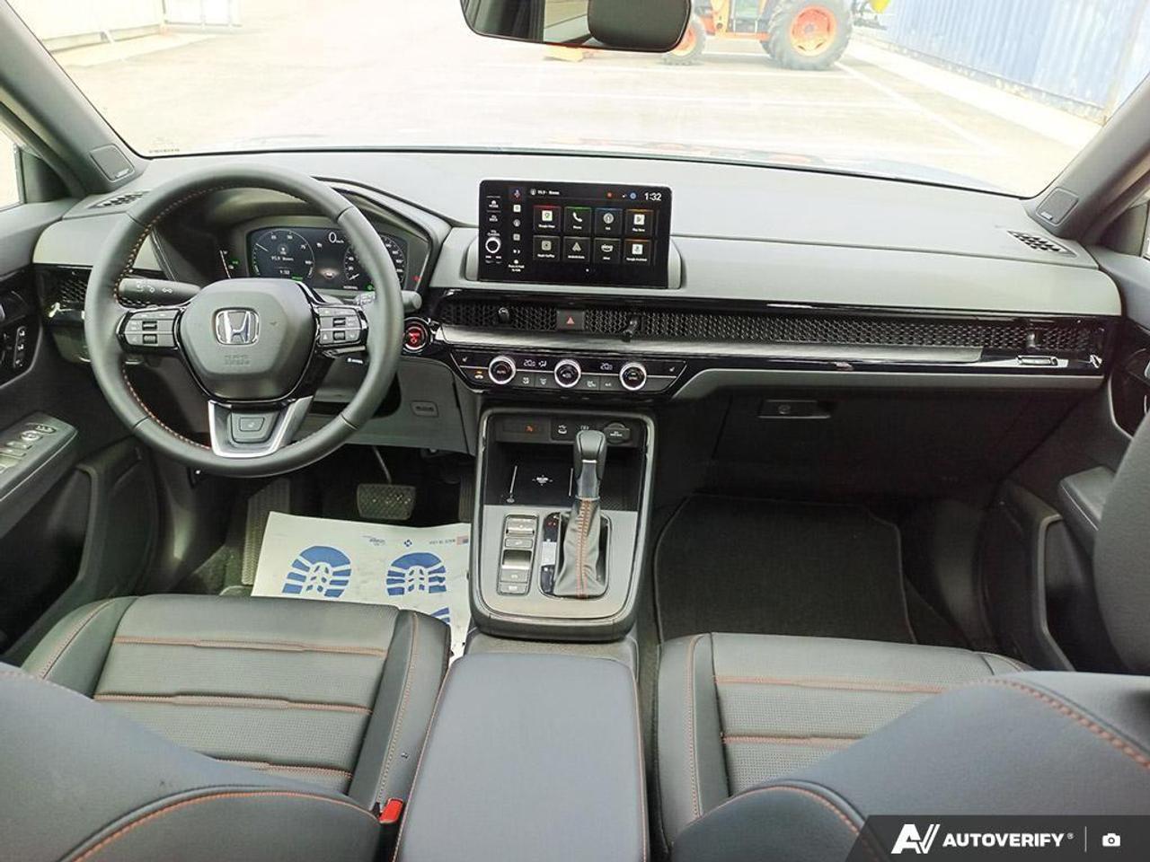 2026 Honda CR-V Hybrid Touring 4dr All-Wheel Drive Photo