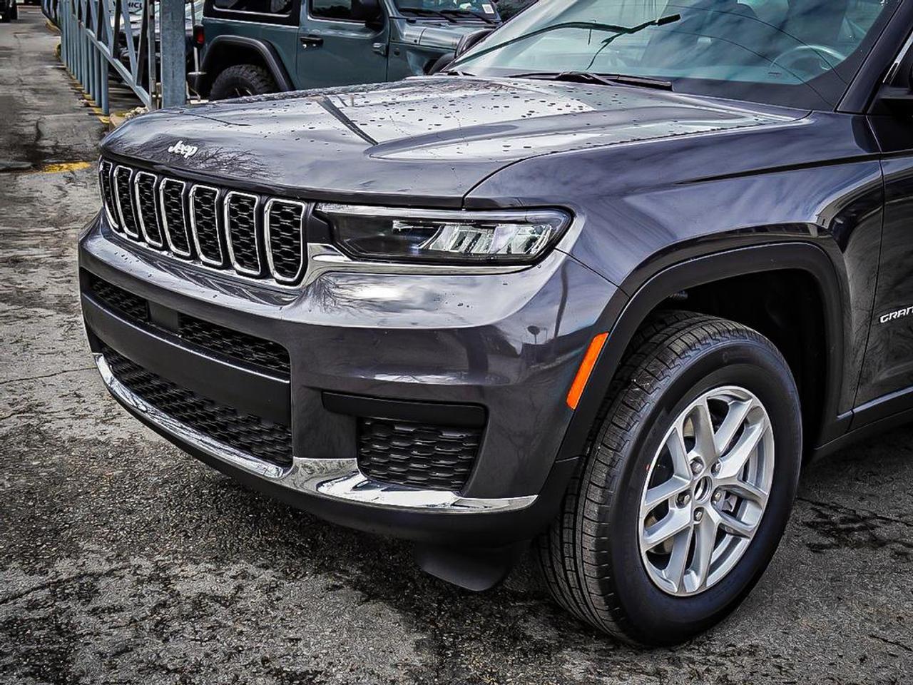 2026 Jeep Grand Cherokee L  Photo3
