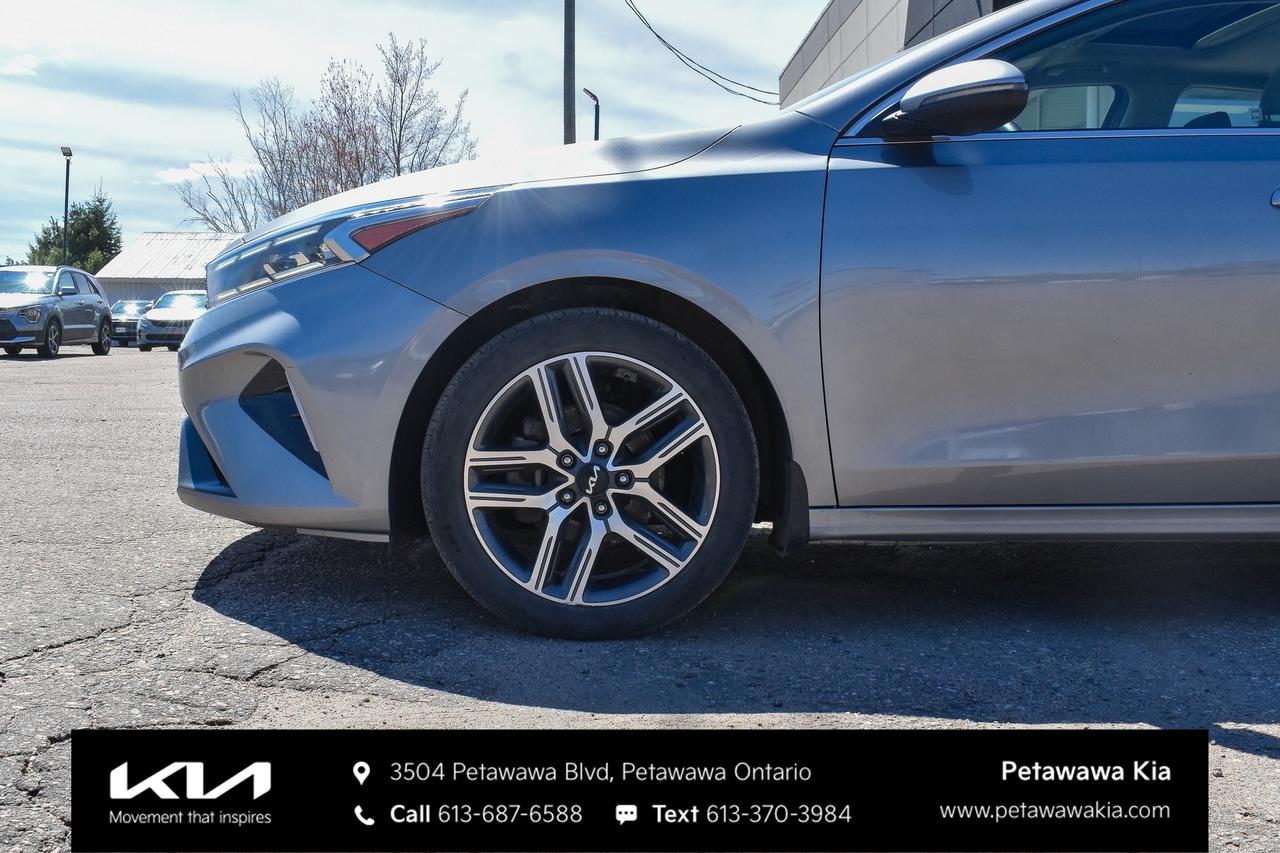2023 Kia Forte EX 4dr Sedan Photo