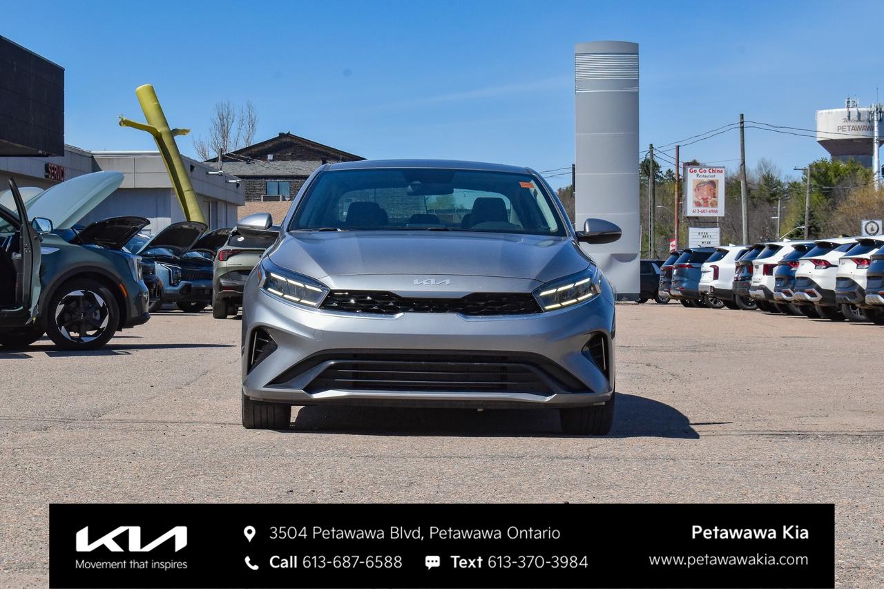 2023 Kia Forte EX 4dr Sedan Photo