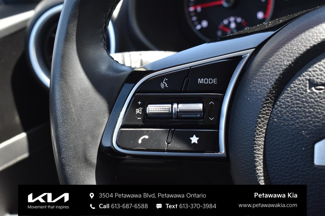 2023 Kia Forte EX 4dr Sedan Photo