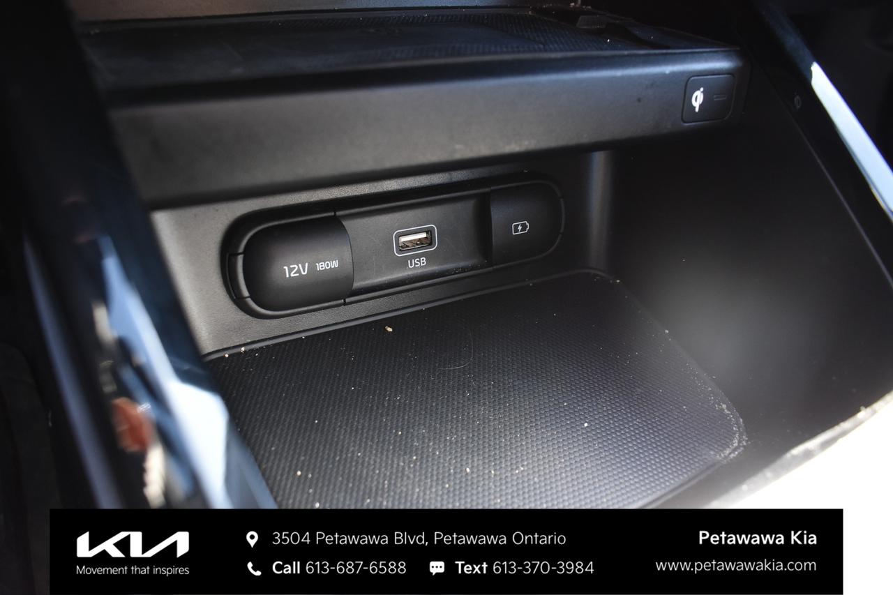 2023 Kia Forte EX 4dr Sedan Photo