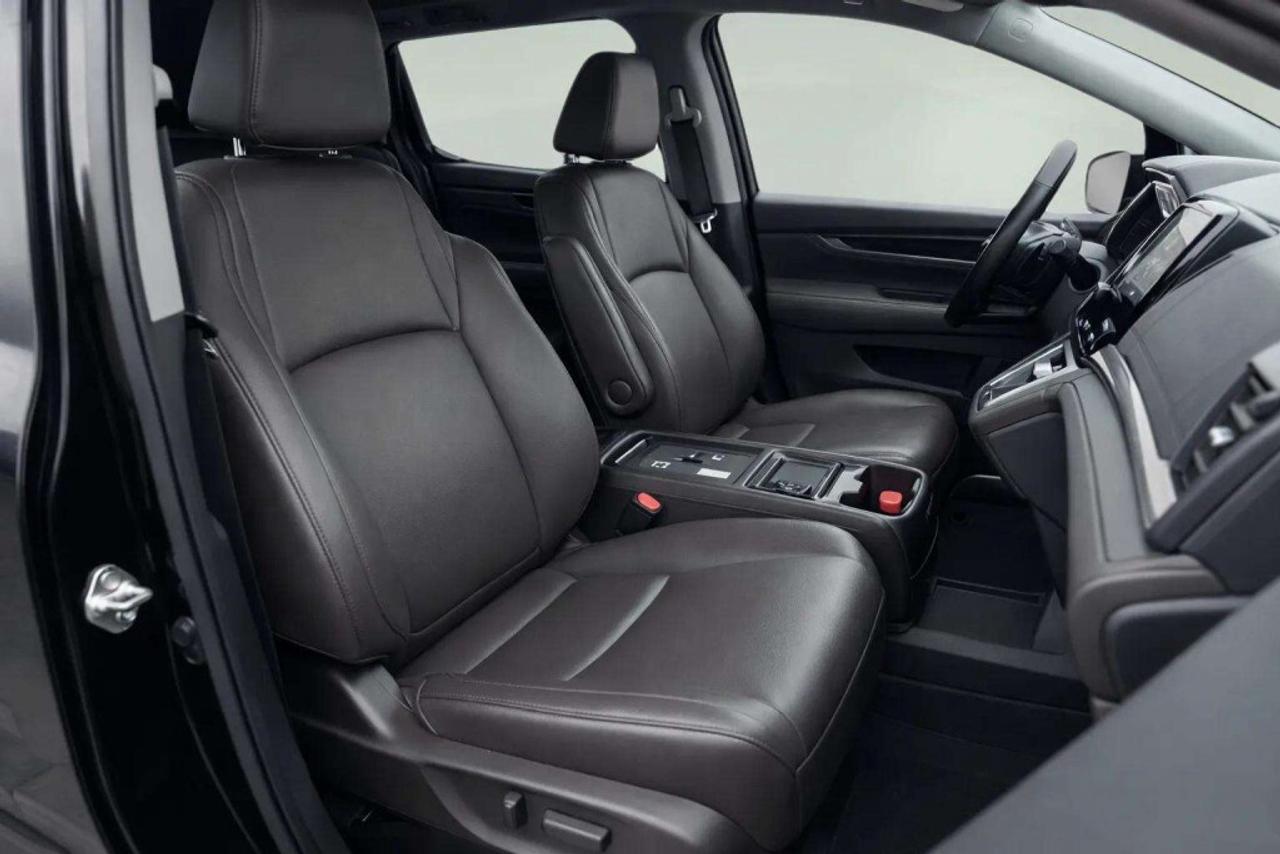 2019 Honda Odyssey EX-L RES Photo