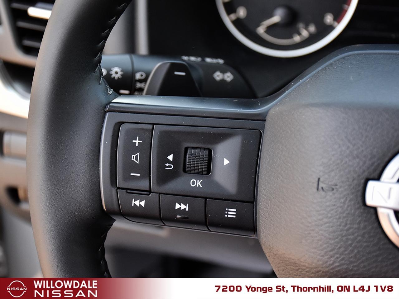 2025 Nissan Rogue SV Moonroof 4dr All-Wheel Drive Sport Utility Photo