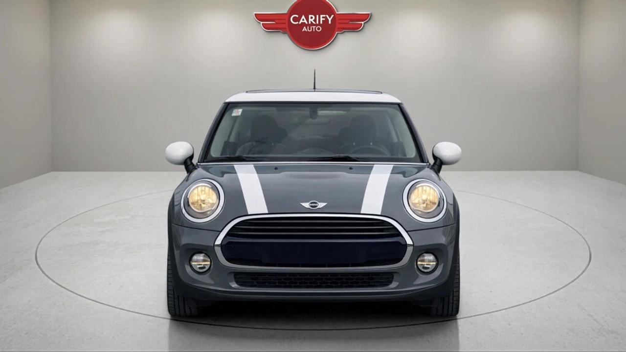2017 MINI Cooper Hardtop 3 DOOR Photo