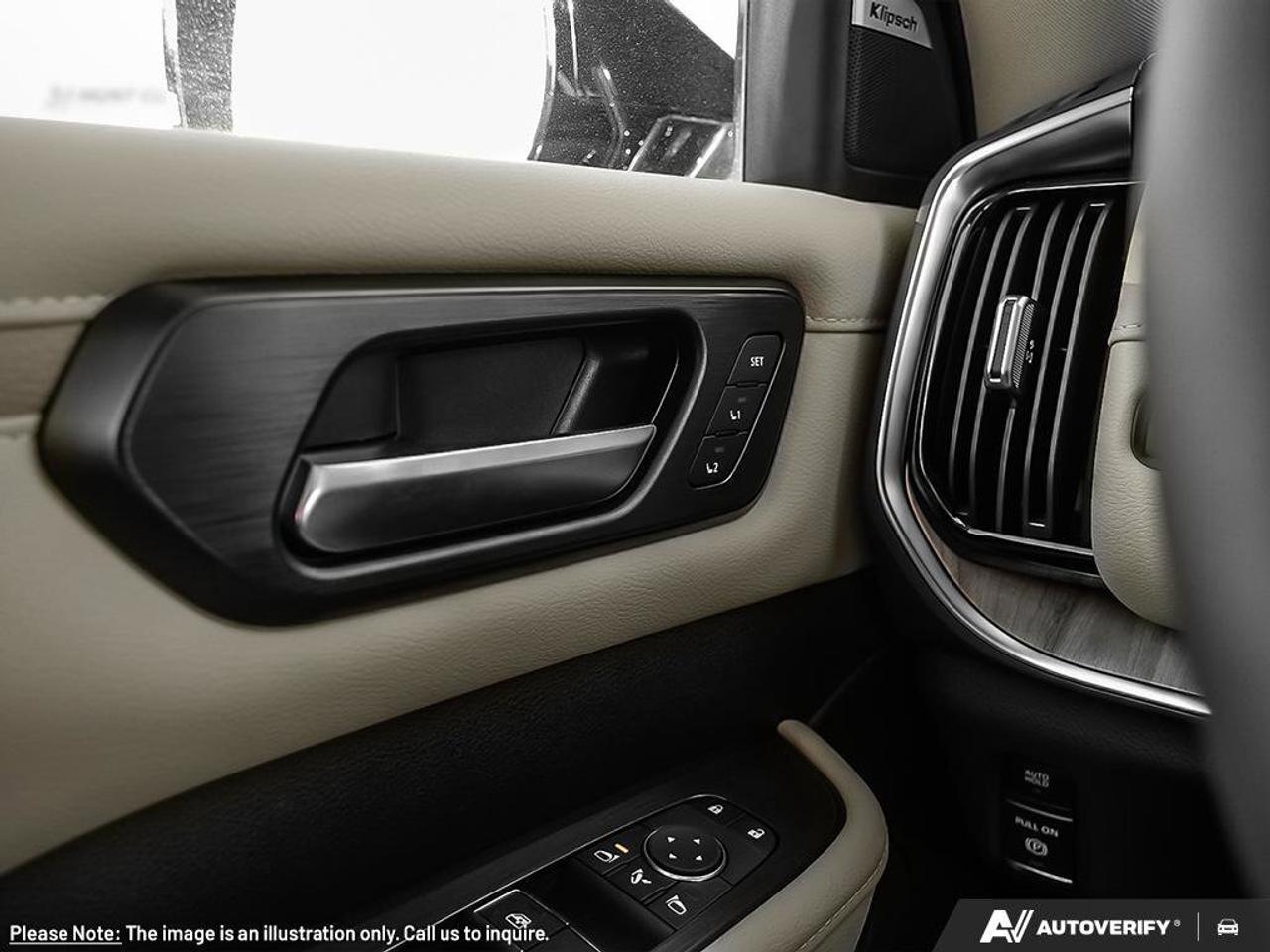 2026 Nissan Armada Platinum Reserve Photo