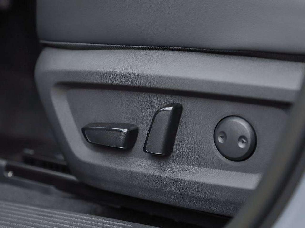 2026 Nissan Rogue Platinum AWD   Wireless Apple Car Play   360 View Camera Photo