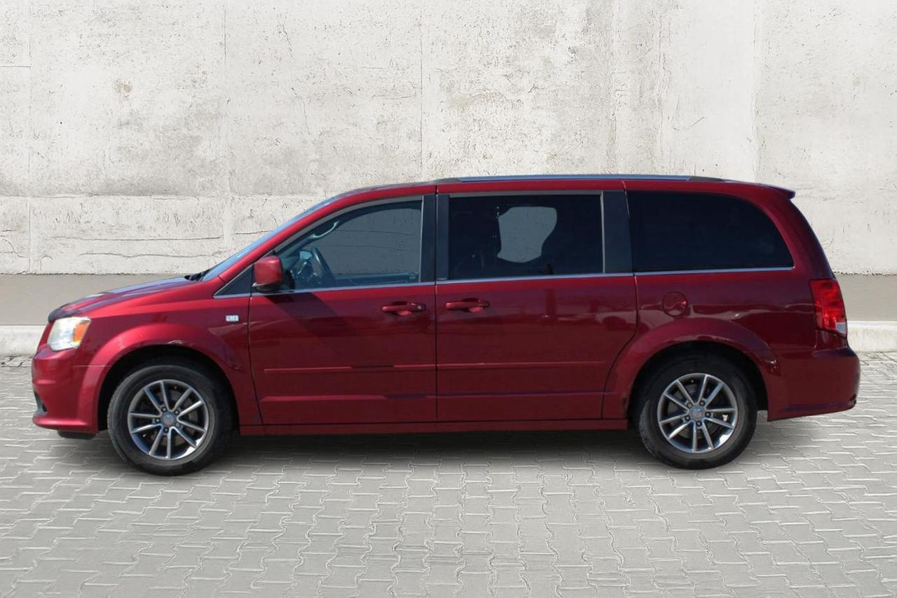 2014 Dodge Grand Caravan Grand Se  DvDplayer BkpCam EcoMode CruiseCtrl Photo