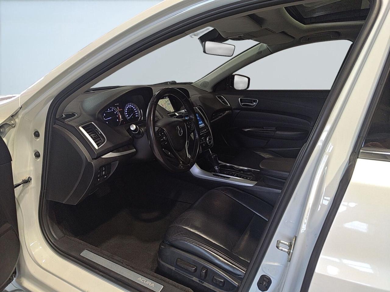 2019 Acura TLX Tech/NAVI/Sunroof/Leather/No accidents Photo