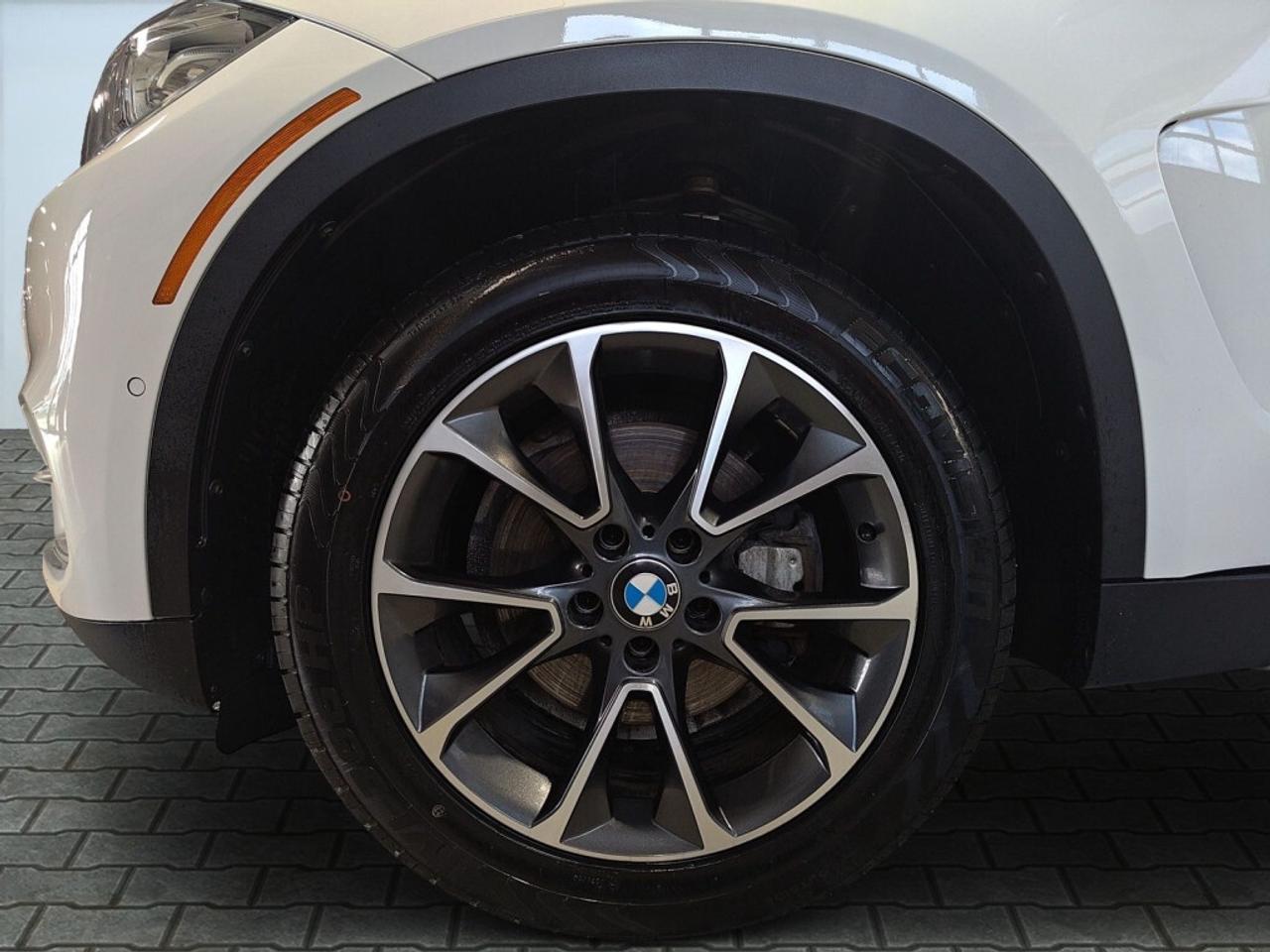 2018 BMW X5 xDrive35i /Clean Carfax/NAVI/Sunnrof/Leather Photo