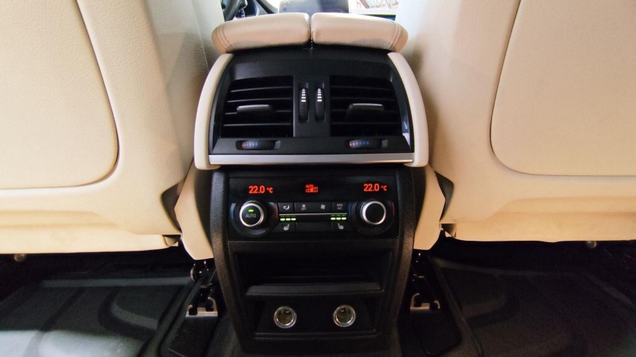 2018 BMW X5 xDrive35i /Clean Carfax/NAVI/Sunnrof/Leather Photo