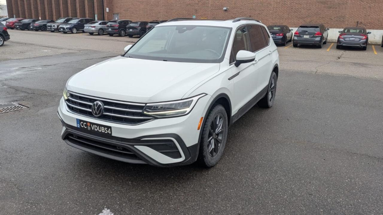 2022 Volkswagen Tiguan Comfortline 4MOTION/NAVI/Leather/Sunroof/Clean car Photo2