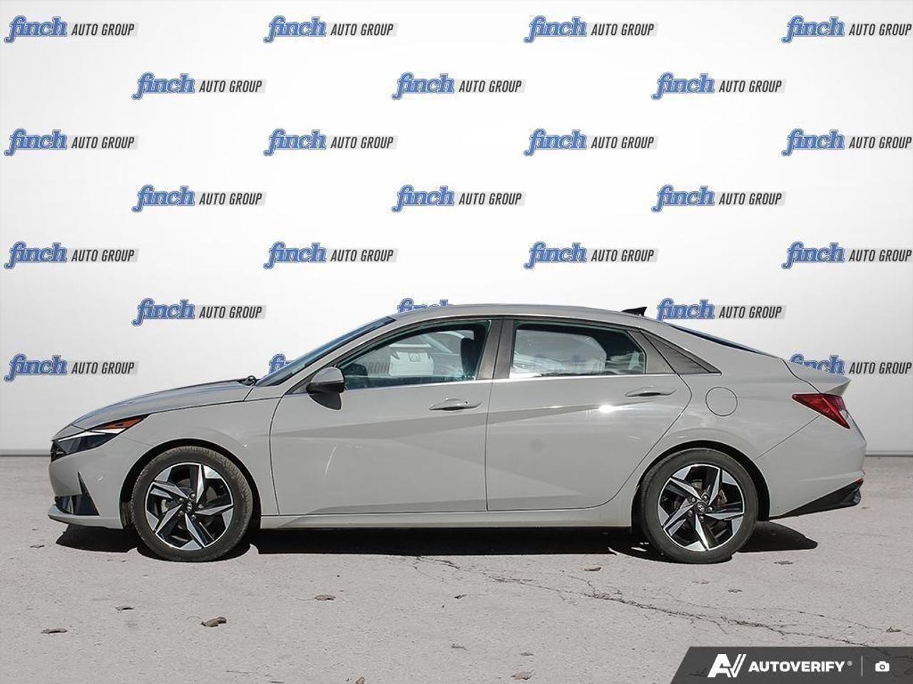 2023 Hyundai Elantra Luxury 4dr Sedan Photo2
