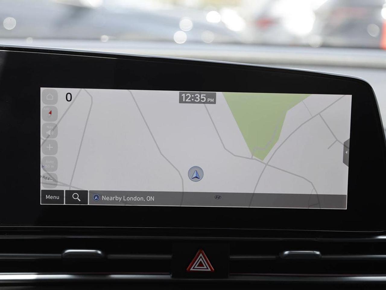 2025 Hyundai Elantra Luxury 4dr Sedan Photo