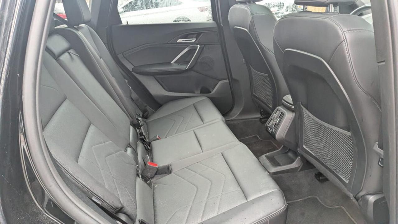 2023 BMW X1 xDrive/ NAVI/Sunroof/Leather/Drive Assist/Clean ca Photo