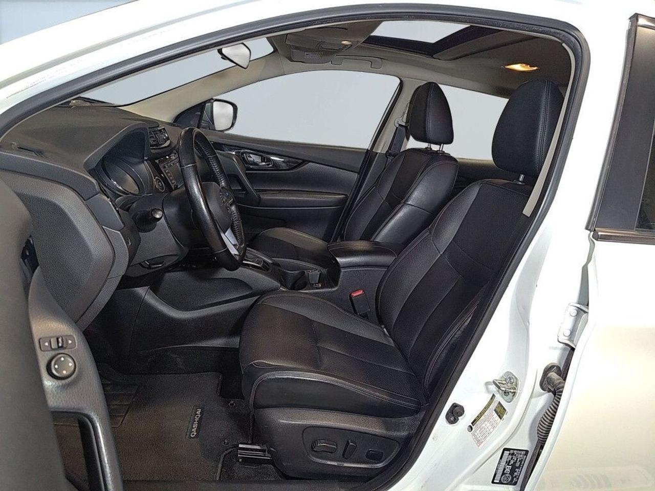 2023 Nissan Qashqai SL AWD / Leather / Heated Steering / Heated Seats Photo