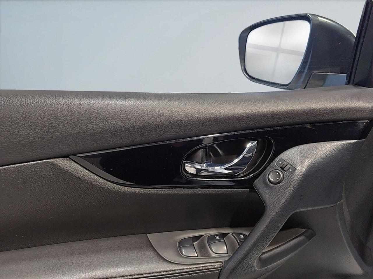 2023 Nissan Qashqai SL AWD / Leather / Heated Steering / Heated Seats Photo