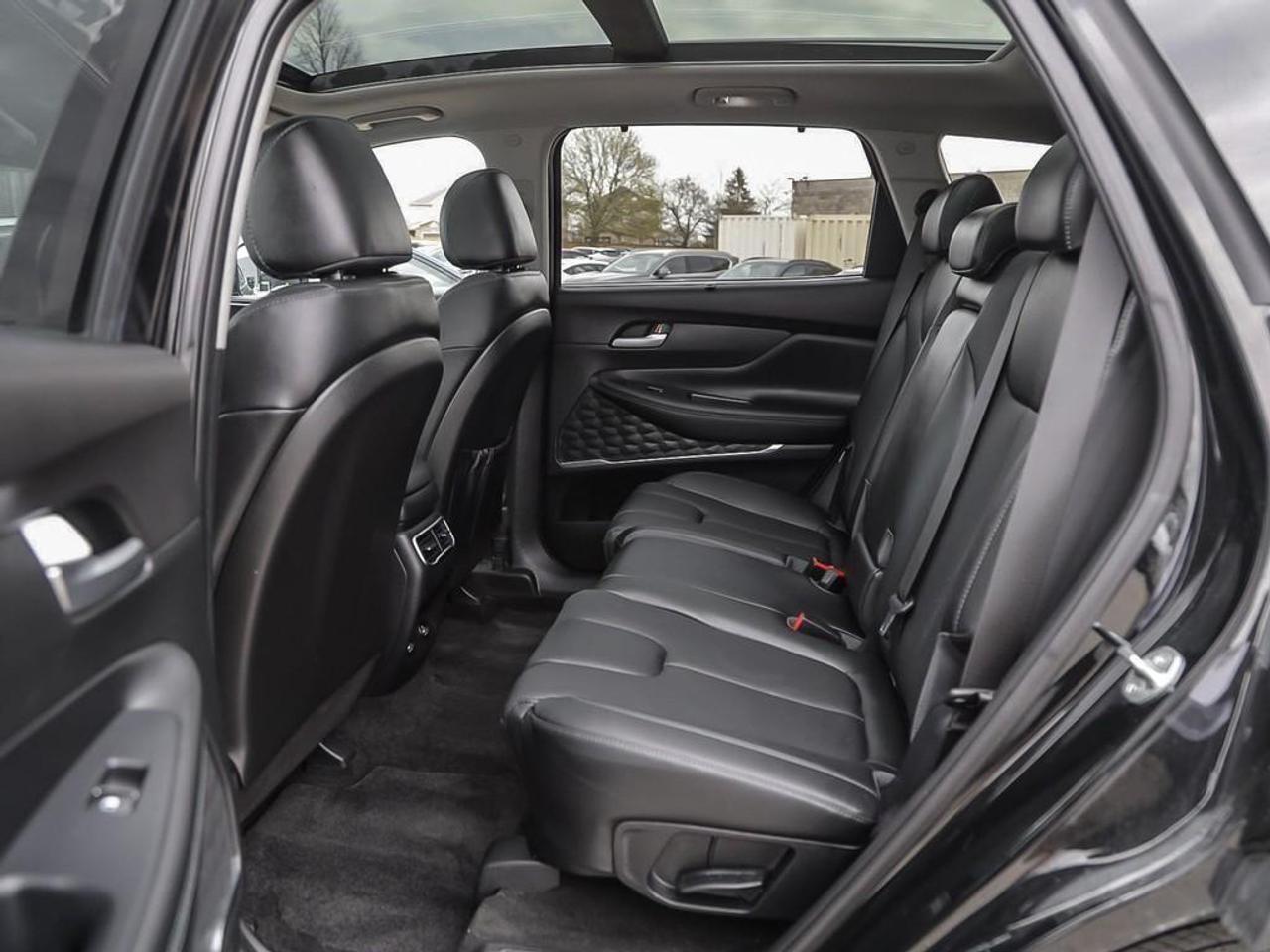 2023 Hyundai Santa Fe Preferred w/Trend Package 4dr All-Wheel Drive Photo