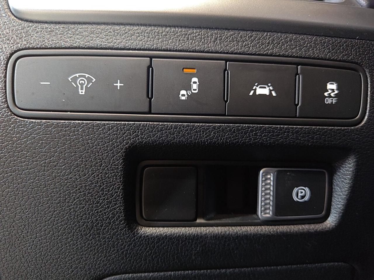 2021 Hyundai PALISADE Preferred 8-Passenger AWD/ Drive Assist/Sunroof/ E Photo